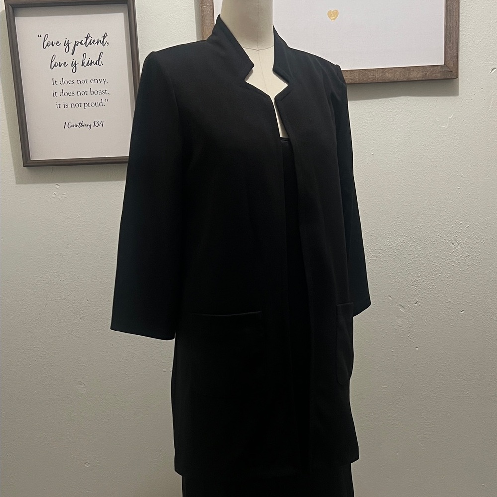 Elegant Black Women's Blazer